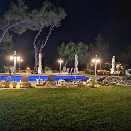 Louis Luxury By Living In Blue 빌라