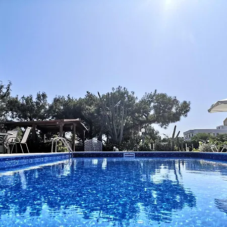 Louis Luxury By Living In Blue Koskinou (Rhodes)