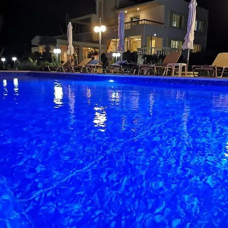 فيلة Louis Luxury By Living In Blue Koskinou (Rhodes)