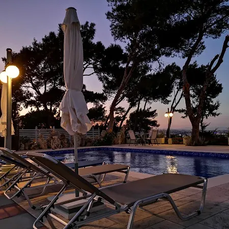 Louis Luxury By Living In Blue Vilă *
