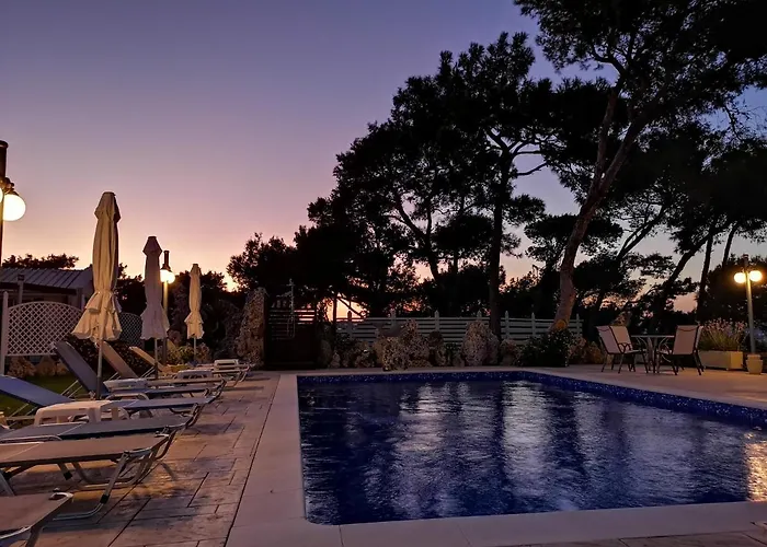 Villa Louis Luxury By Living In Blue