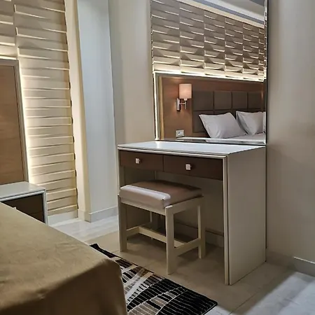 Villa Louis Luxury By Living In Blue *