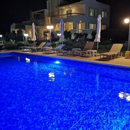 Louis Luxury By Living In Blue Koskinou (Rhodes)