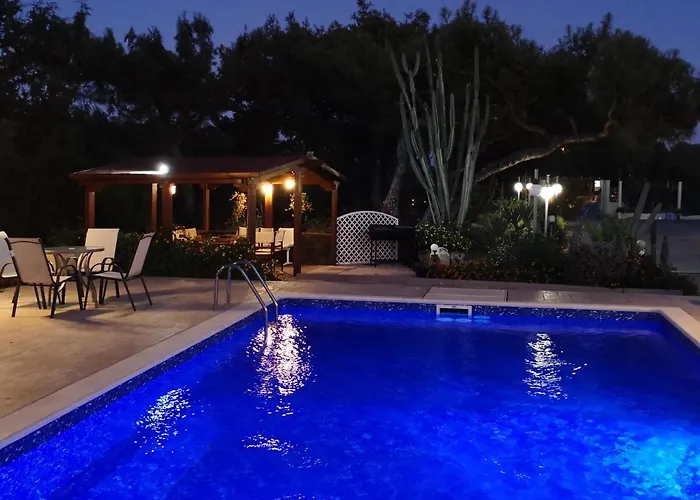 Louis Luxury By Living In Blue Koskinou (Rhodes)