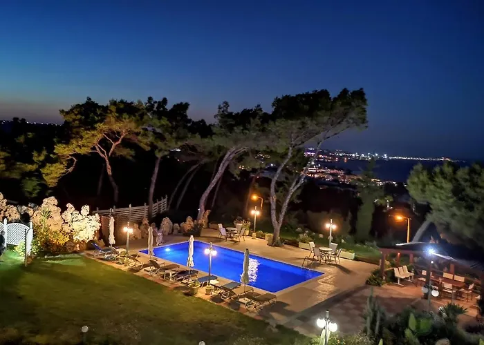 빌라 Louis Luxury By Living In Blue *