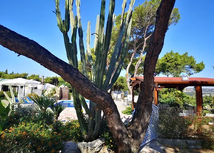 Louis Luxury By Living In Blue * Koskinou (Rhodes)