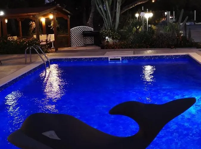 Louis Luxury By Living In Blue Koskinou (Rhodes)