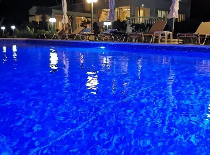 Villa Louis Luxury By Living In Blue Koskinou (Rhodes)