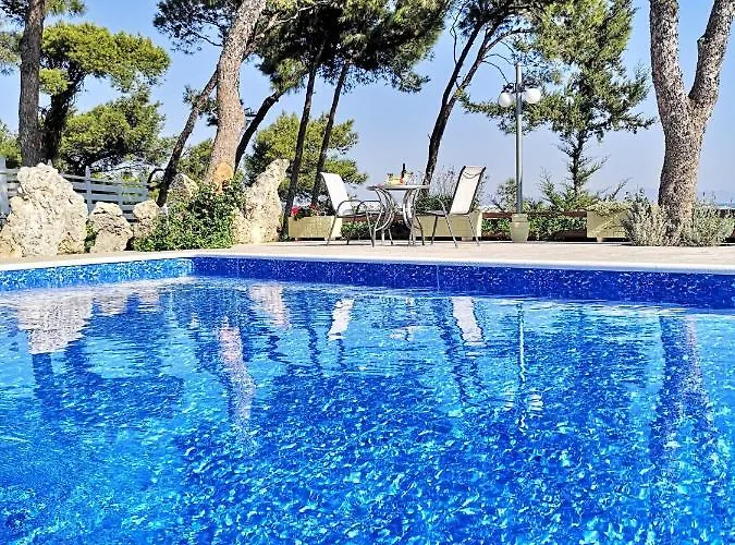 Villa Louis Luxury By Living In Blue Koskinou (Rhodes)