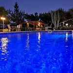 Vila Louis Luxury By Living In Blue Koskinou (Rhodes)