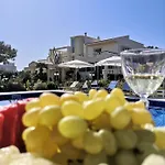 Vila Louis Luxury By Living In Blue *