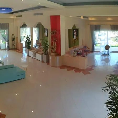Louis Luxury By Living In Blue Villa *