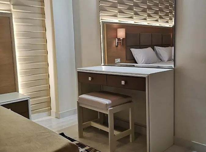 Villa Louis Luxury By Living In Blue *